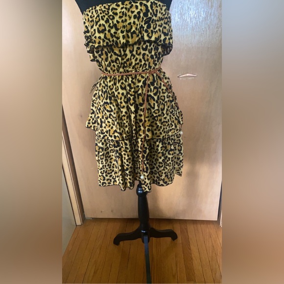 Summer ruffled dress - Picture 3 of 4